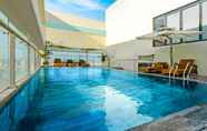 Kolam Renang 5 G8 Luxury Hotel And Spa Da Nang