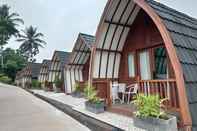 Bangunan Chevilly Resort & Camp