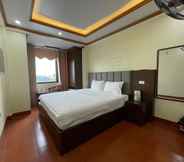 Bedroom 5 Noi Bai Airport Hotel