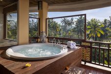 Entertainment Facility Kuwarasan A Pramana Experience