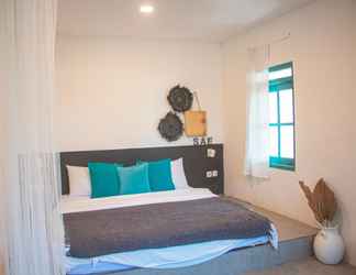 Kamar Tidur 2 Villa Sky - colorful sunset, camping vibe