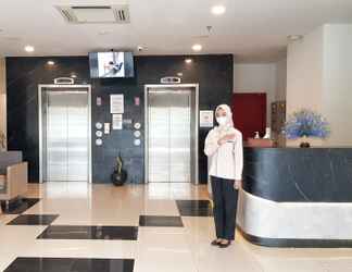 Lobby 2 Horison Inn Antawirya Semarang