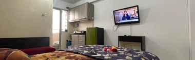 ห้องนอน 2 Studio Room at Apartment Kalibata City By Nasrul