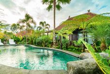 Kolam Renang Umakelod Sebatu Villas