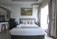 Bedroom 2 Hoki Villa by Urbanview Villa