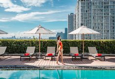 スイミングプール 2 AVANI Sukhumvit Bangkok Hotel