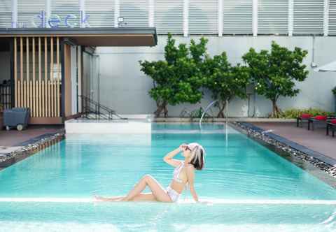 Swimming Pool AVANI Sukhumvit Bangkok Hotel