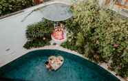 Swimming Pool 6 Sini Vie Villa Seminyak by Ini Vie Hospitality 