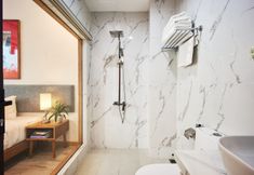 ห้องน้ำภายในห้อง 4 Chieu Ha Village Hoi An