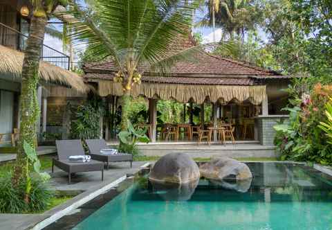 Swimming Pool Kandarpa Ubud CHSE Certified