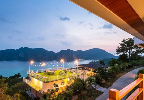 Exterior Phi Phi Mountain Beach Resort