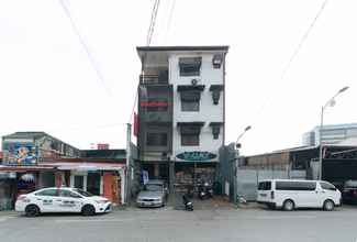 Exterior 4 RedDoorz @ V-Cat Apartelle Sampaloc Manila