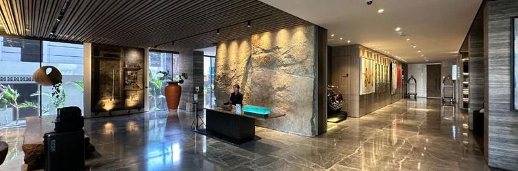 Lobby The Cabin Apartment Unit 15A09