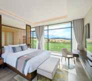 Bedroom 6 Wyndham Grand KN Paradise Cam Ranh