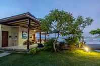 Quầy bar, cafe và phòng lounge D'Muncuk Huts Lembongan