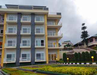 Exterior 2 Agra Hotel & Grand Ballroom