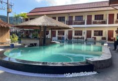 Swimming Pool 2 Ginis Beach Resort