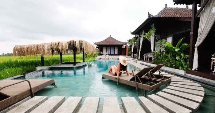 Swimming Pool Kayangan Villa Ubud