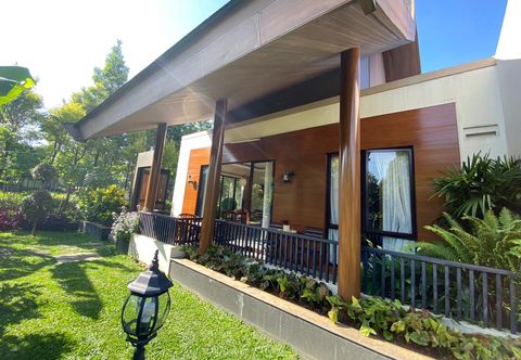 Lobby Luxurious Modern Villa at Vimala Hills