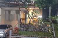 ภายนอกอาคาร Garut Trip Private Villa 3 Bedroom