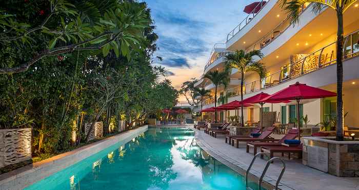 Swimming Pool Anantara Vacation Club Legian