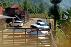 Lobby Istana Bromo Resort & Resto