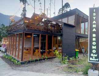 Lobi 2 Istana Bromo Resort & Resto 