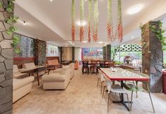 Lainnya 6 Urbanview Hotel Villa Surya Bandung