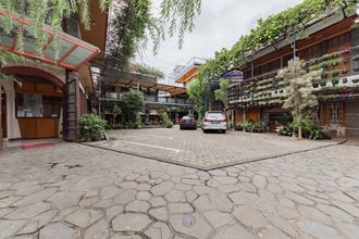 Exterior 4 Urbanview Hotel Villa Surya Bandung