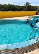 SWIMMING_POOL Dindings Pantai Desair Apartment By DPD