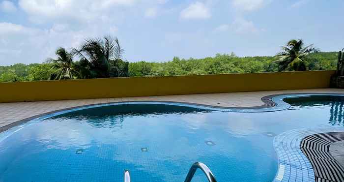 Swimming Pool Dindings Pantai Desair Apartment By DPD