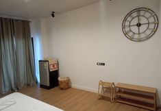 Bedroom 7 RQ Phuket Patong Beach by Collection O