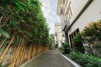 Exterior 4 Bali Karma Sajtra