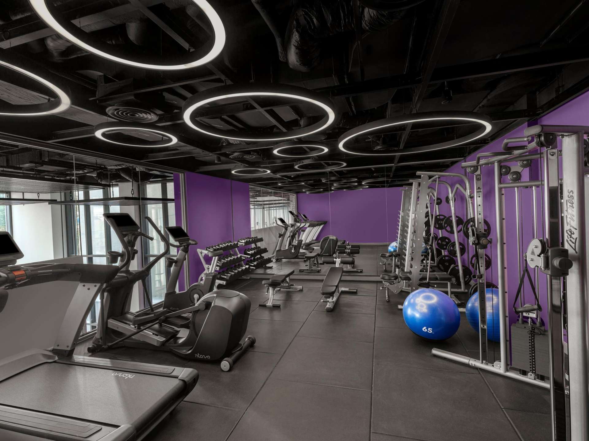 Không gian phòng gym tại Wink Hotel Saigon Centre