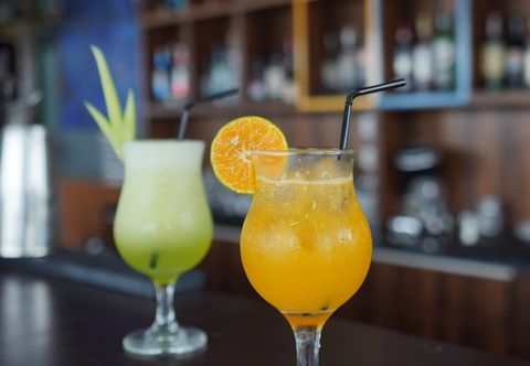 Phương tiện giải trí DENZ Premiere Genteng Ijo