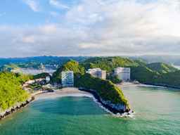 Flamingo Resort Cat Ba, USD 153.17