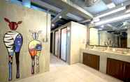 In-room Bathroom 4 Episode 11 Hostel Sukhumvit 