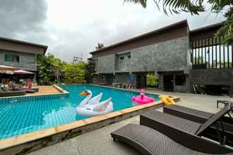 Swimming Pool 4 Tann Anda Resort