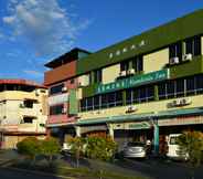 Exterior 2 Mandarin Inn