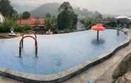 Swimming Pool 2 Rayana Resort Mitra RedDoorz