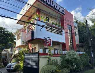 Exterior 2 RedDoorz near Mariners Legazpi