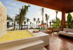 In-room Bathroom 6 Amarta Beach Retreat by Nakula