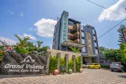 Grand Valonia, USD 15.95