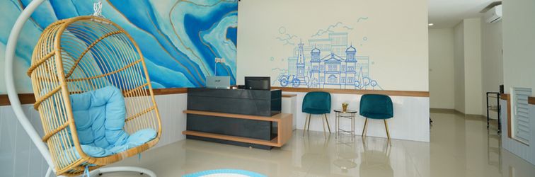 Lobby RedDoorz Plus @ Terban Residence