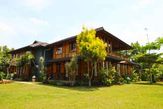 Bên ngoài 4 Villa Gardenia Bandung