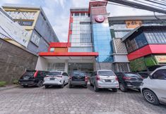 ภายนอกอาคาร 4 RedDoorz Hostel @ Kiara Cozy Kircon Bandung