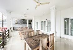 Lobby 3 Urbanview Hotel Lilis Ikvala Radha