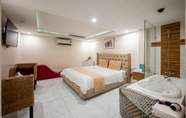 Others 2 Joy Inn Cong Hoa By Cozrum