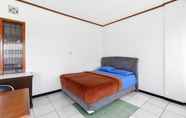 Kamar Tidur 7 Abang Hotel Ciwidey