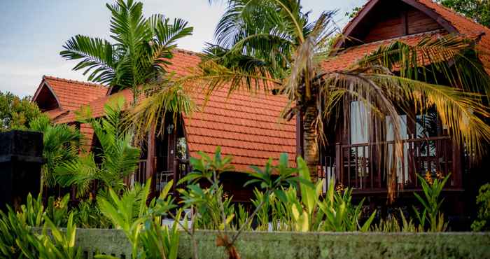 Luar Bangunan The Granyam Garden Cottage